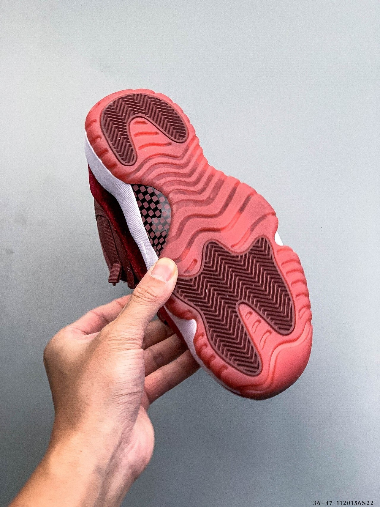 Air Jordan 11 Retro Sneakers - Image 5