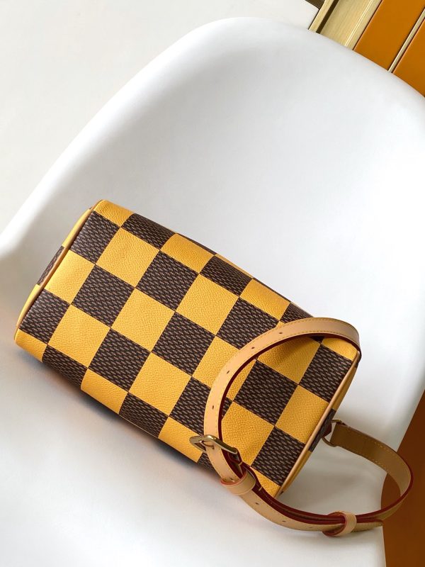 LV Damier Pop Speedy Bandoulière 25 Bag Jaune Mat