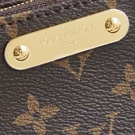 LV Pochette Shoulder Bag - Image 17