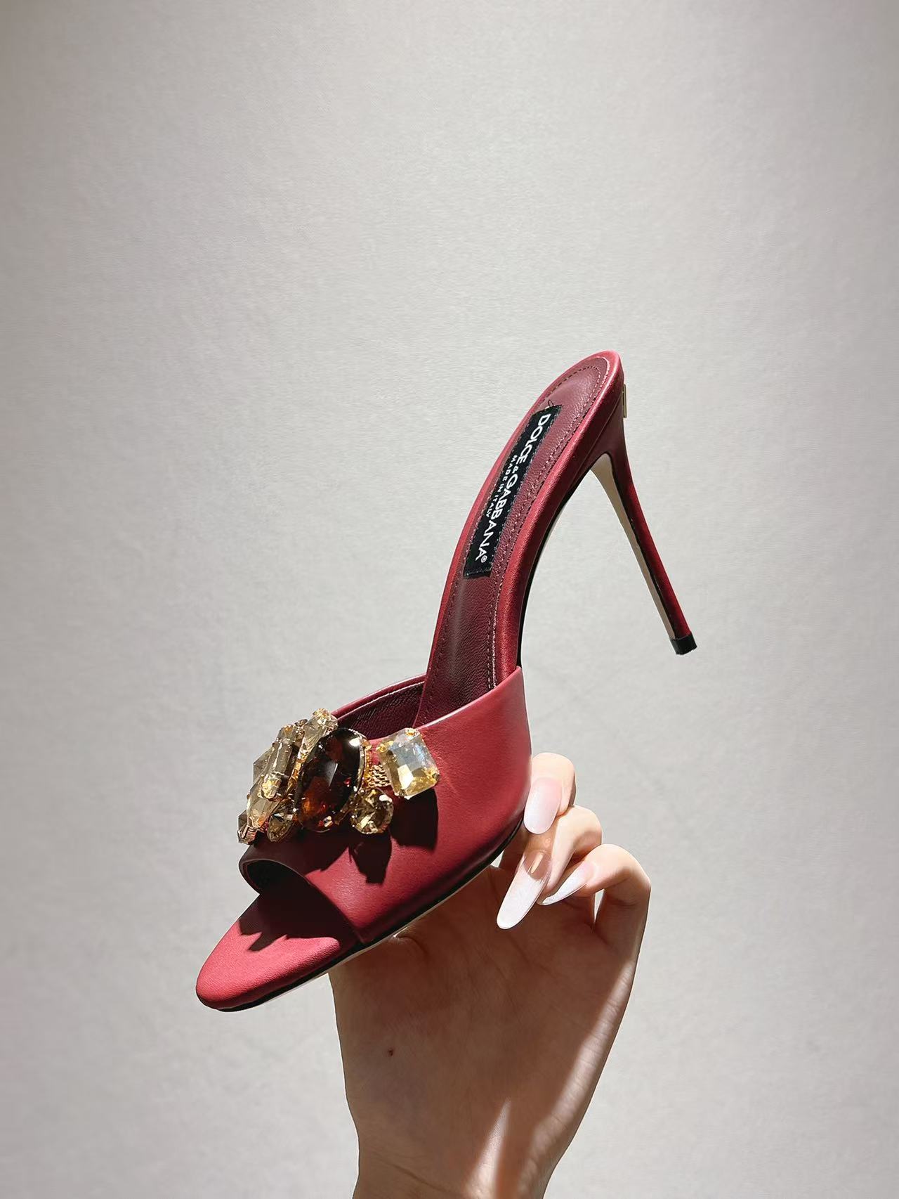 Dolce Gabbana Pointed-Toe High Heels - Image 10