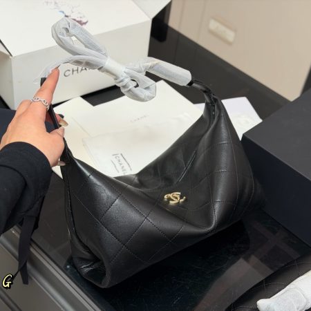 Chanel Hobo Bag - Image 3