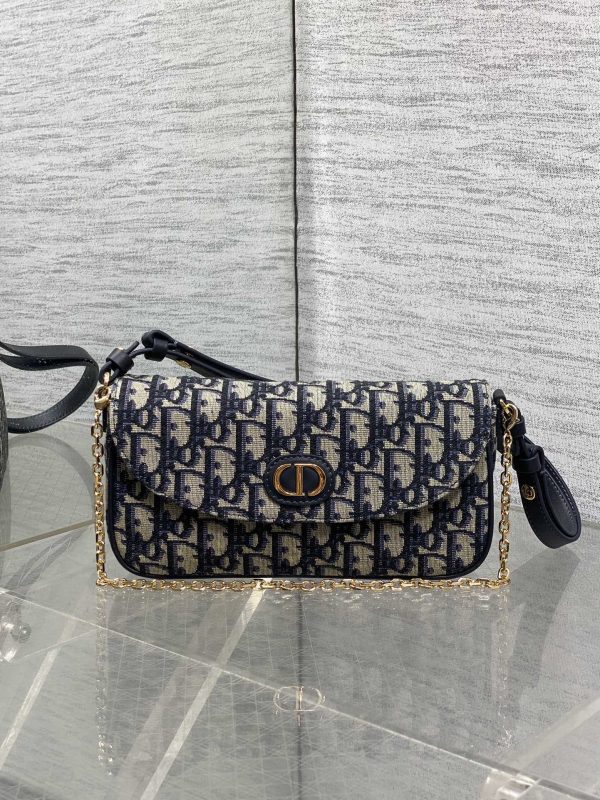 Dior 30 Montaigne Avenue Bag Oblique Blue