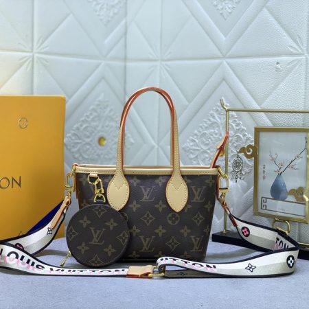 LV Neverfull BB Bag - Image 5