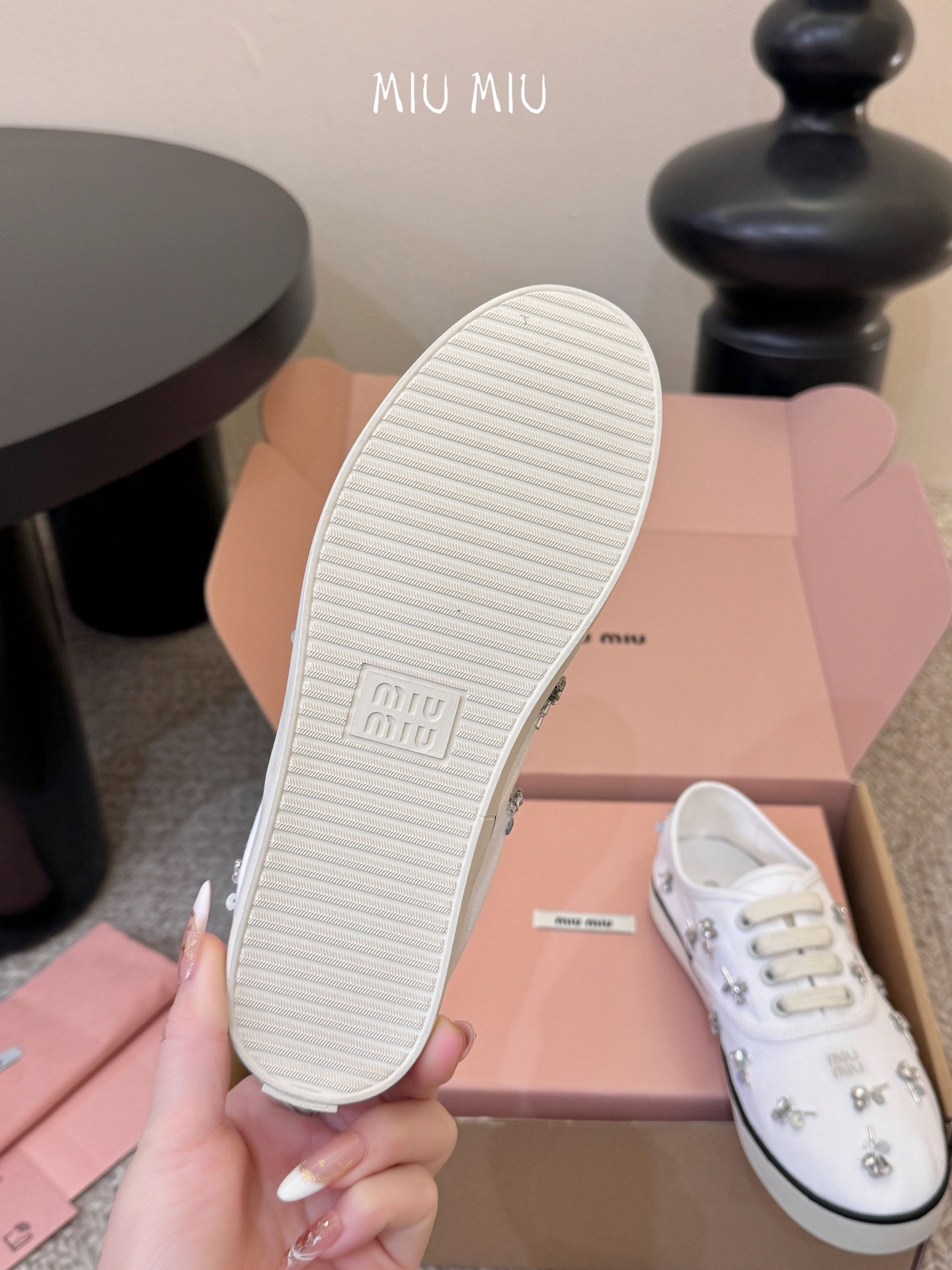 Miu Miu Embroidered Women Sneakers - Image 9