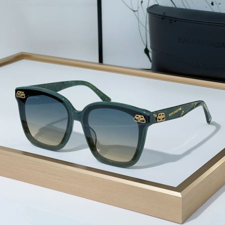 Balenciaga Mirror leg Logo  sunglasses Top quality - Image 2