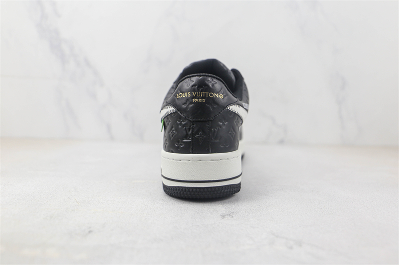 LV x Nike Air Force 1'07 LV8 Low Black/white/LV Monogram - Image 7