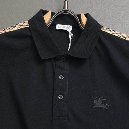 Burberry T-Shirt - Image 3