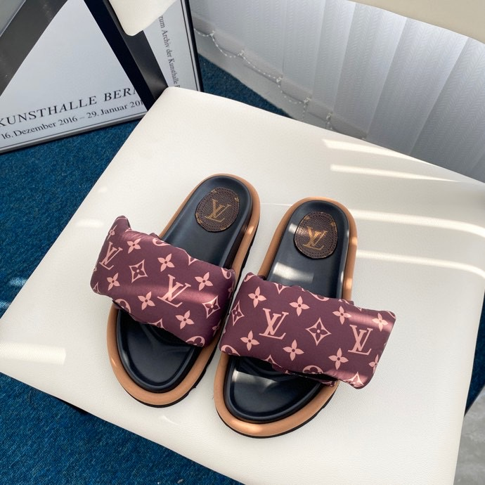 LV Pillow Casual Slippers Slide Sandal - Image 1