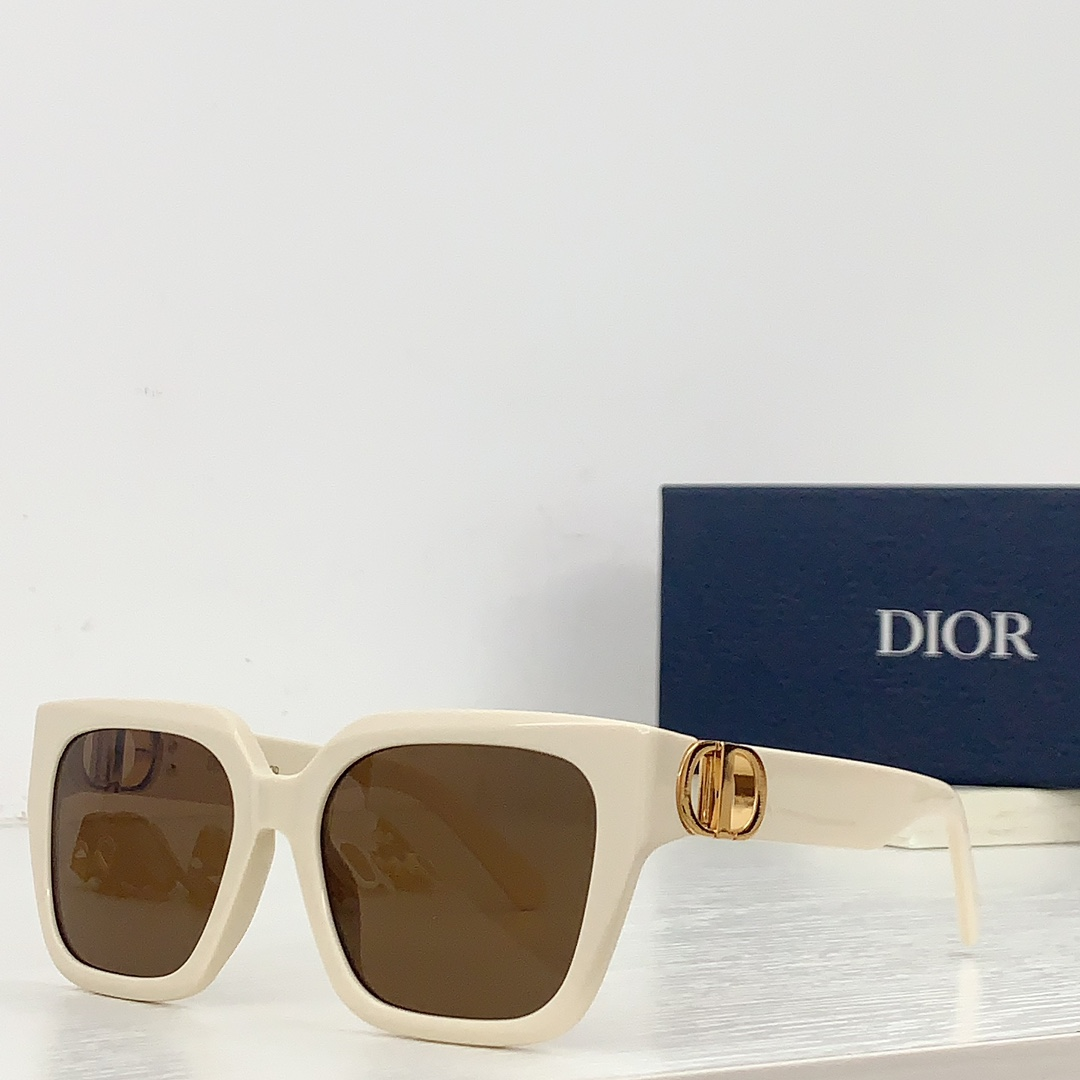 Dior Sun Protection Sunglasses Top Quality - Image 5