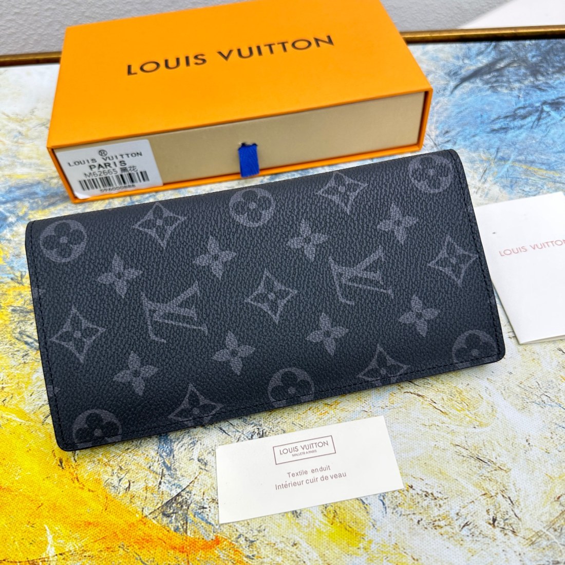 LV Brazza Flip Wallet N62665 - Image 4