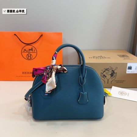 Hermès Shell Bag - Image 5