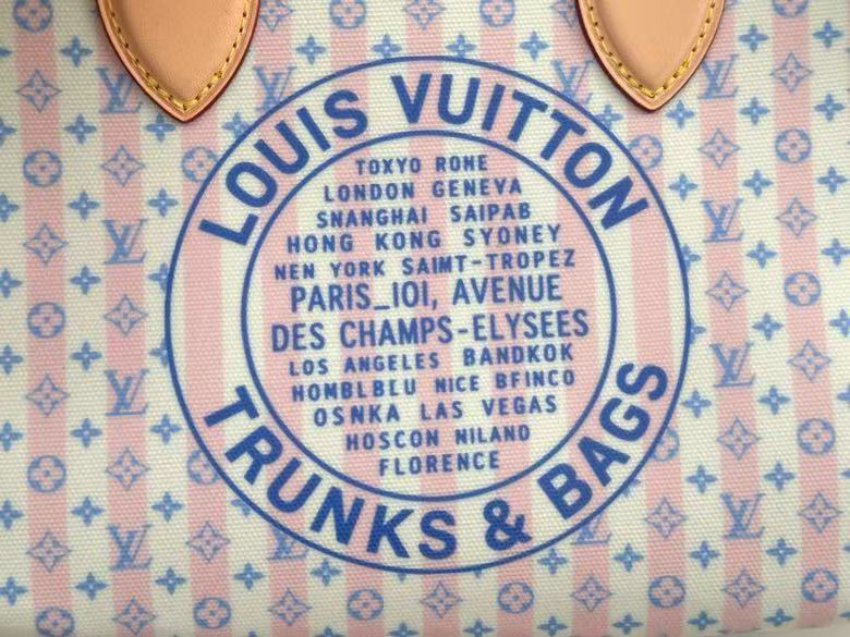 LV OnTheGo Small Handbag - Image 5
