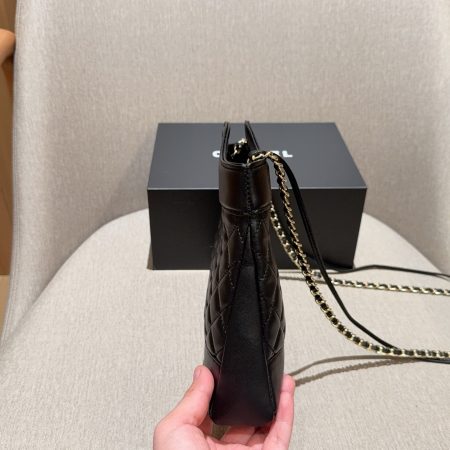 Chanel 31 Mini Shopping Bag - Image 6