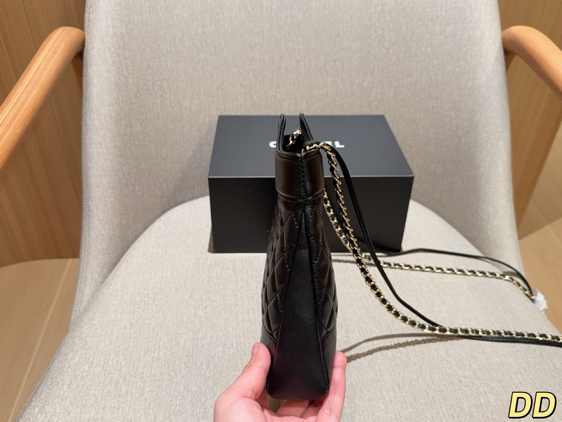 Chanel 31 Mini Shopping Bag - Image 6