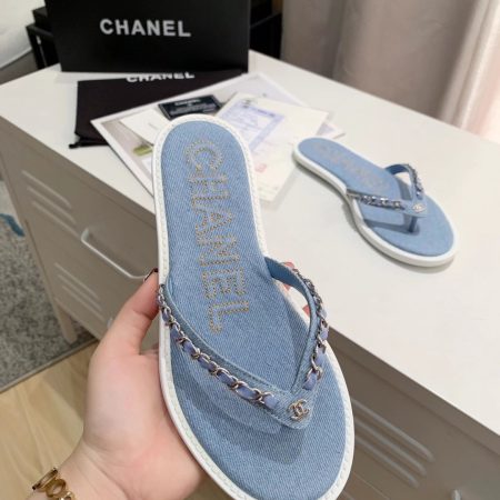 Chanel Coco Mark Thong Sandals - Image 5