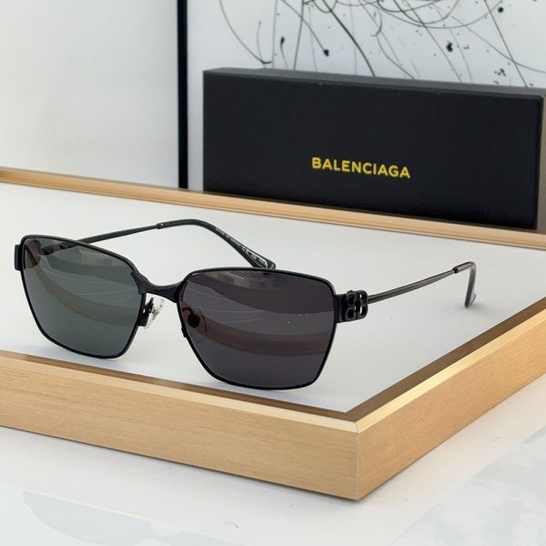 Balenciaga  Hollow metal Logo   sunglasses Top quality