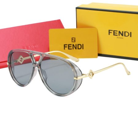 Fendi Fashionable Sunglasses - Image 8