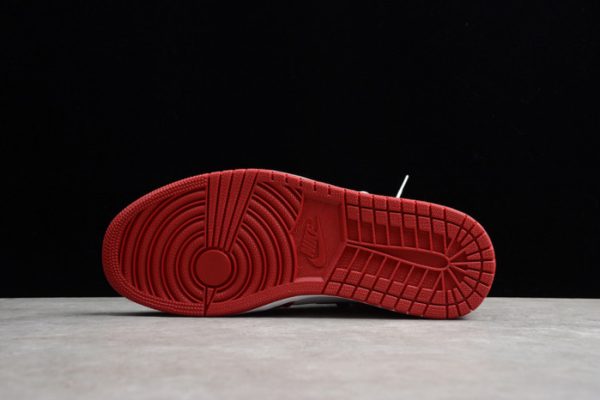 Air Jordan 1 Retro High OG Chicago Red 555088-101