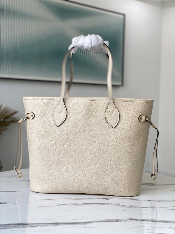 Neverfull MM m45684