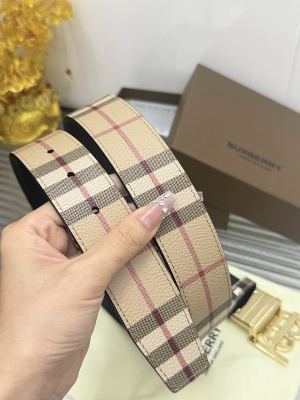 Burberry Reversible Check TB Belt 35MM Top Quality