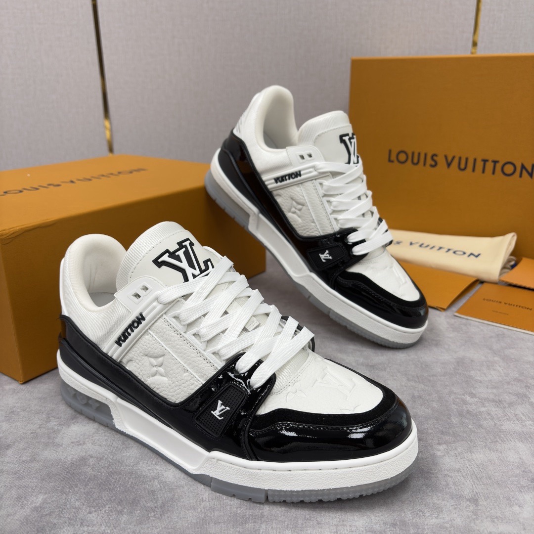 LV Trainer Sneakers Black & White High Quality - Image 1