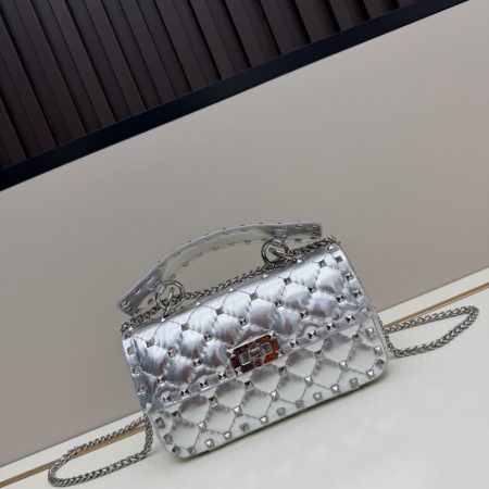 Valentino Garavani Rockstud Spike Medium Chain-Strap Handbag