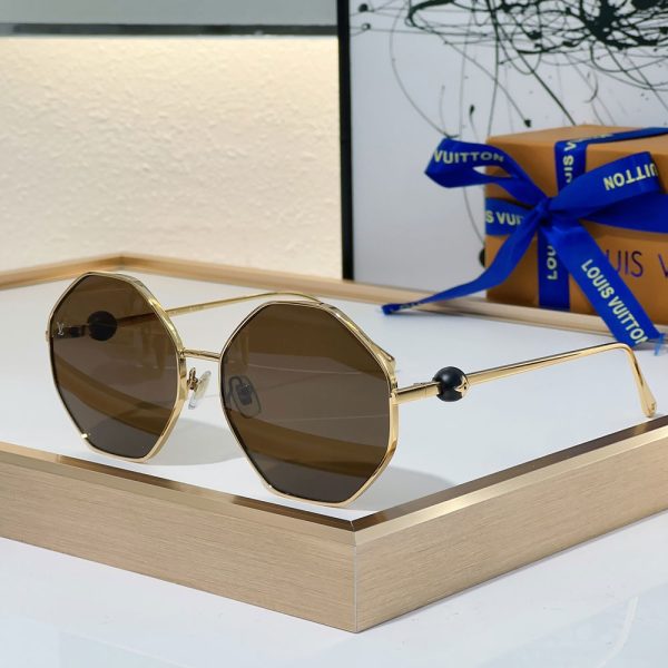 LV  Lrregular Shape Fashion Sunglasses  Top quality