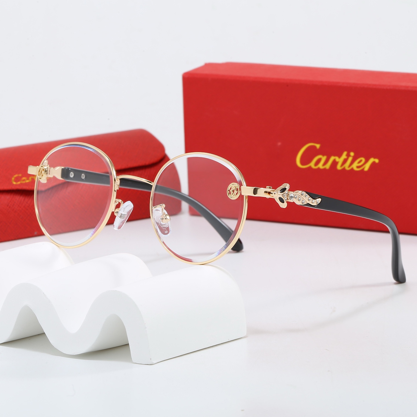 Cartier Fashionable Sunglasses - Image 5