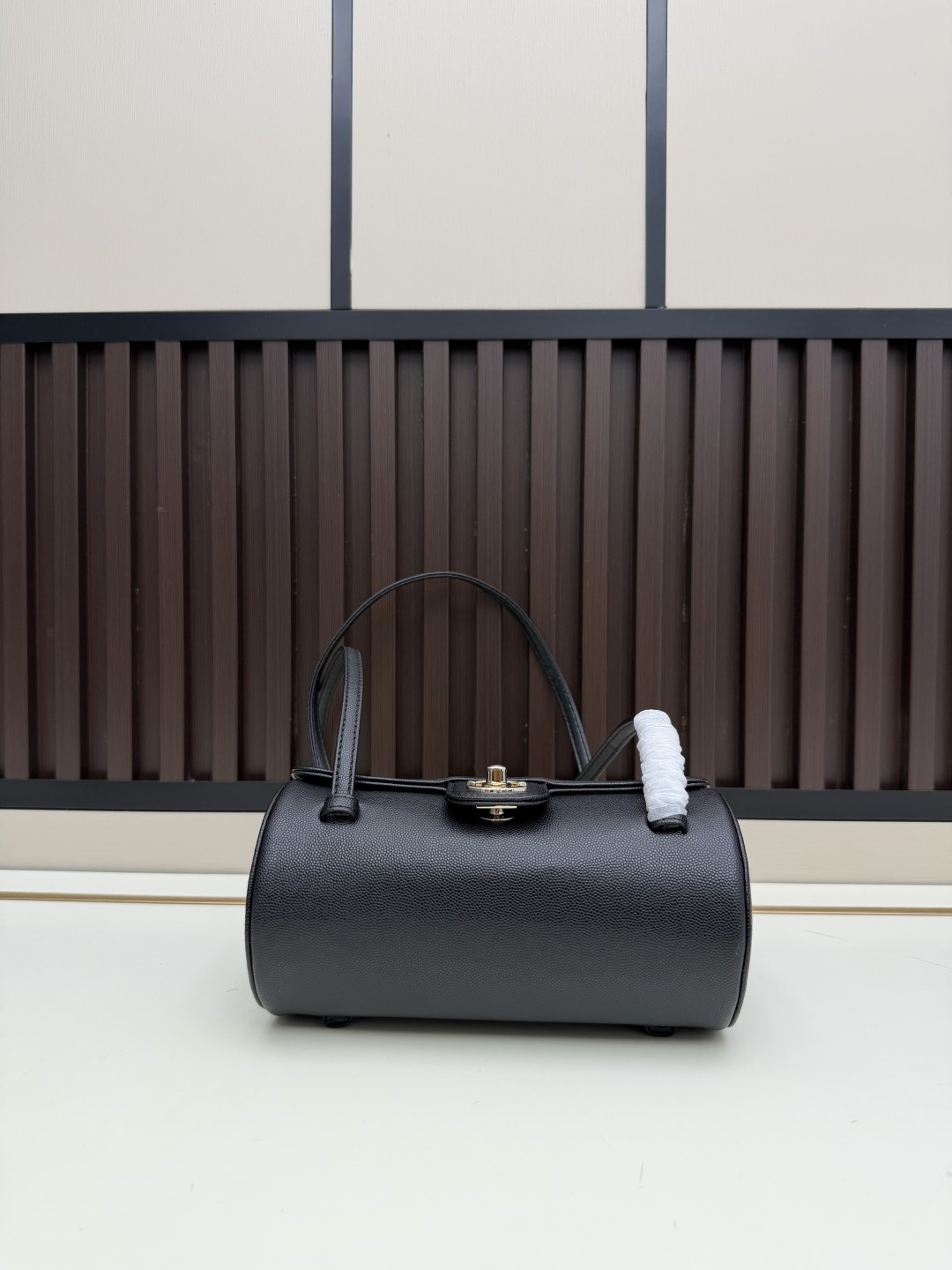 Chanel Large Flap Bag - Image 9