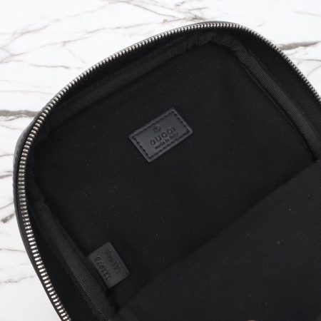 Gucci GG Black Small Slingbag in black GG Supreme - Image 9