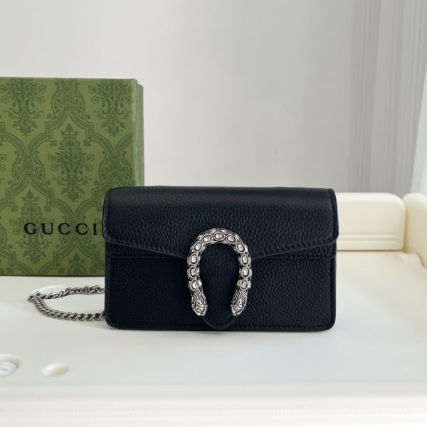Gucci Mini Dionysus Shoulder Bag