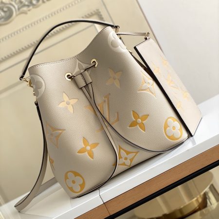LV NéoNoé BB-Multiple collections