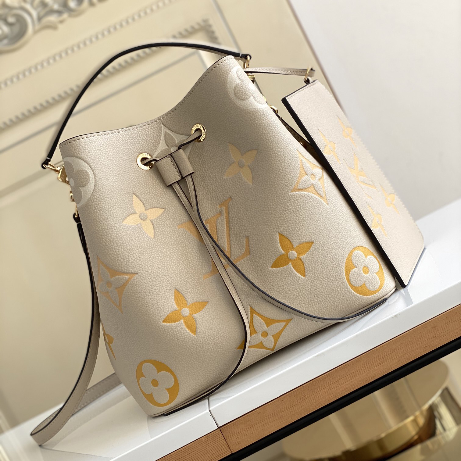 LV NéoNoé BB-Multiple collections - Image 1
