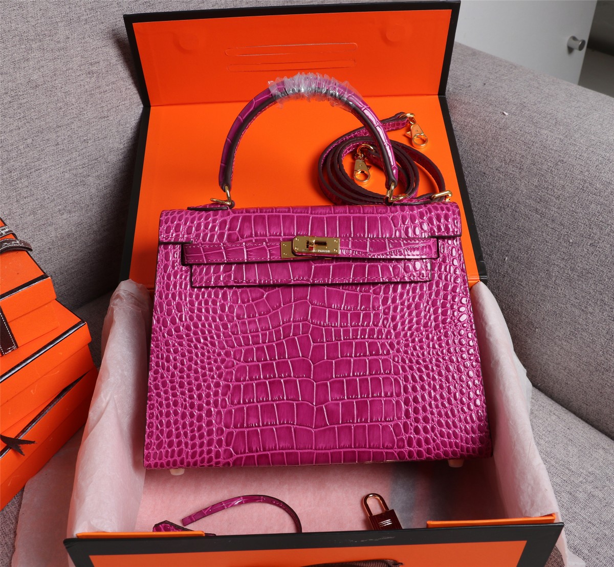 Hermes Kelly Gold Buckle Bag-Crocodile - Image 14