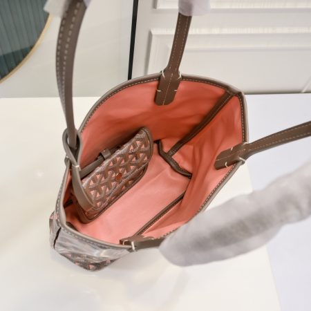 Goyard Saint Louis Mini Bag - Image 6