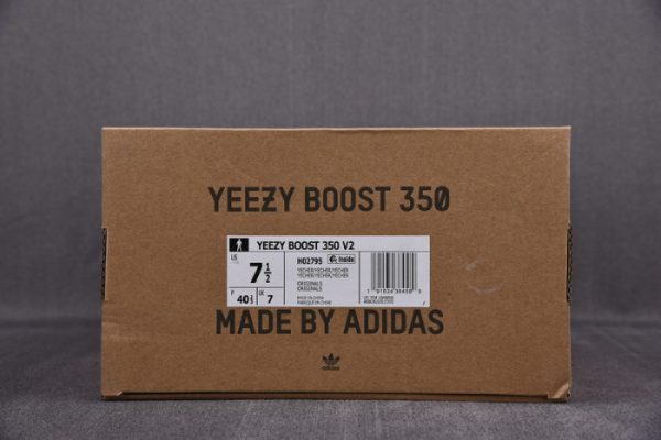 Yeezy Boost 350 V2 Fade H02795