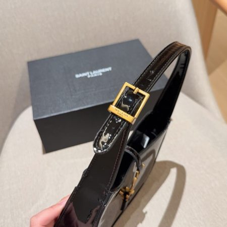 Saint Laurent Le 5 à 7 Hobo Shoulder Bag Laquered - Image 7