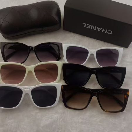 Chanel Fashionable Sunglasses - Image 1