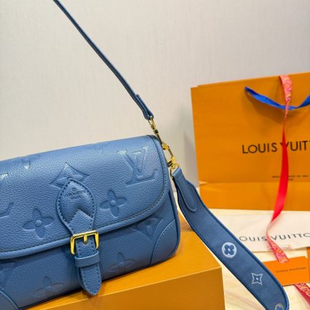 LV Diane Monogram Empreinte Bag - Image 2