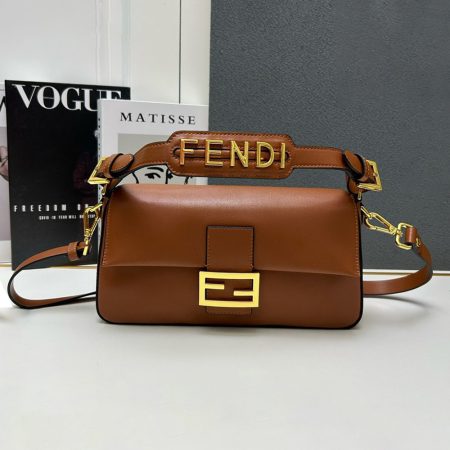 Fendi Baguette Bag - Image 3