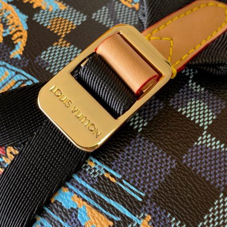 LV Montsouris Cargo Damier Bag - Image 7