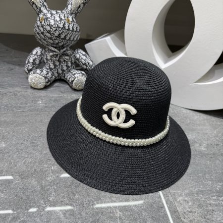 Chanel Pearl-Adorned Straw Hat - Image 4