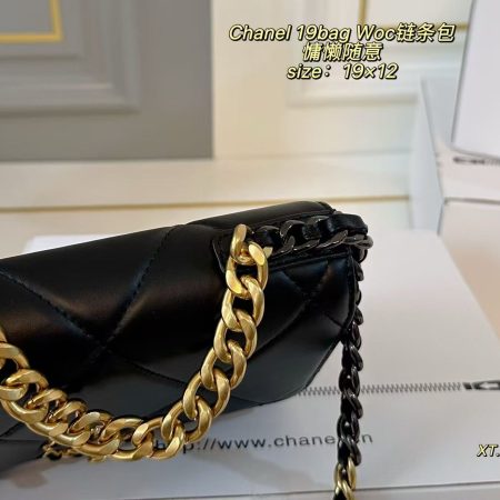 Chanel 19 Bag WOC Wallet on Chain - Image 6