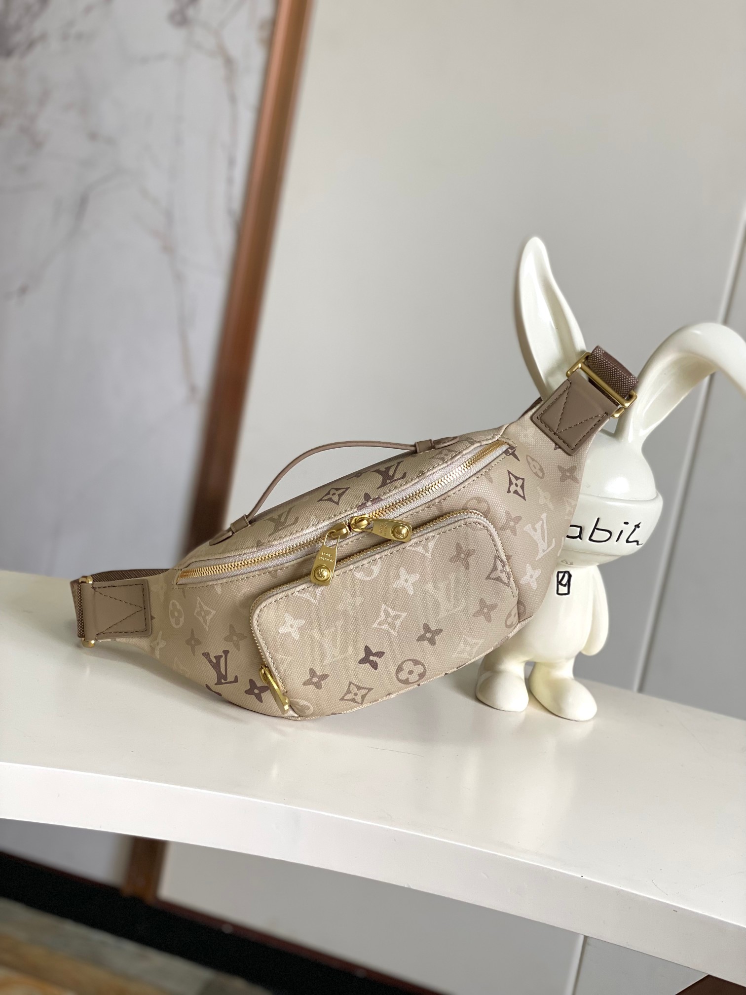 LV Rush Waist Bag - Image 1