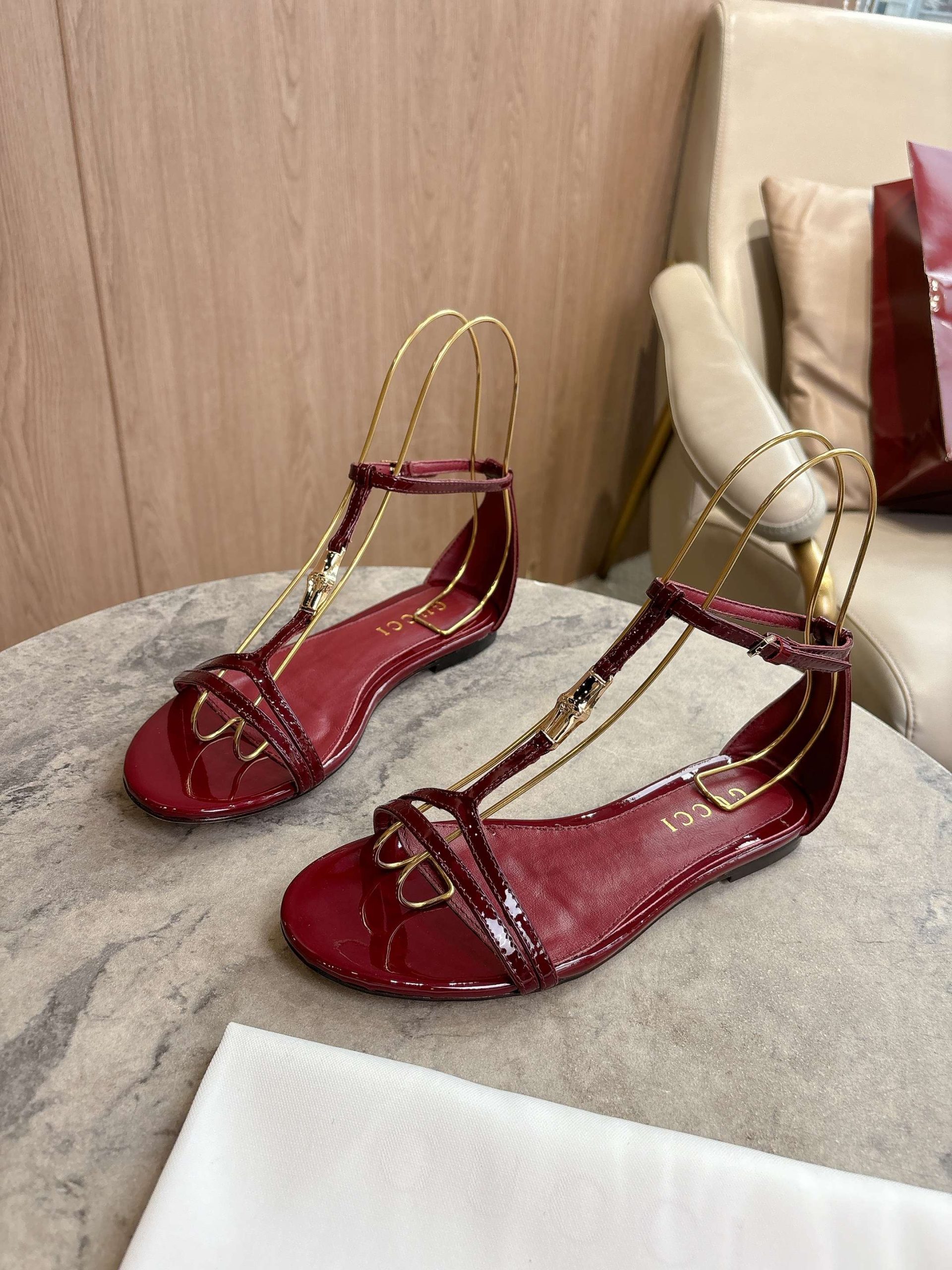 Gucci Bamboo Sandals - Image 10