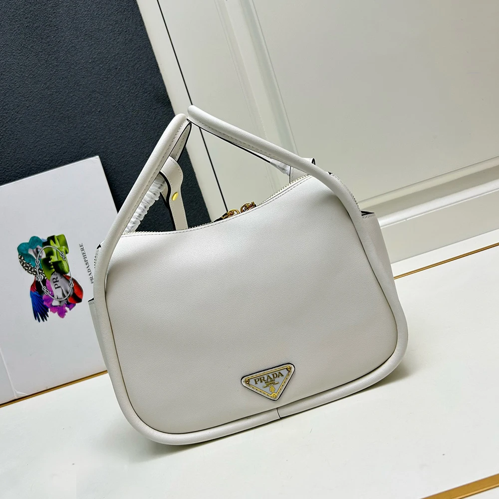 Prada Leather hand bag - Image 6