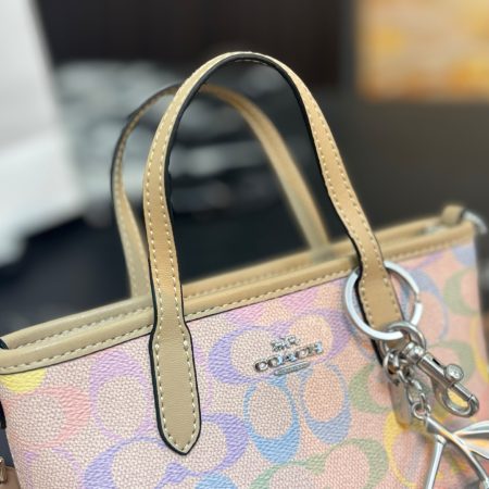 Coach Tote Bag - Image 4