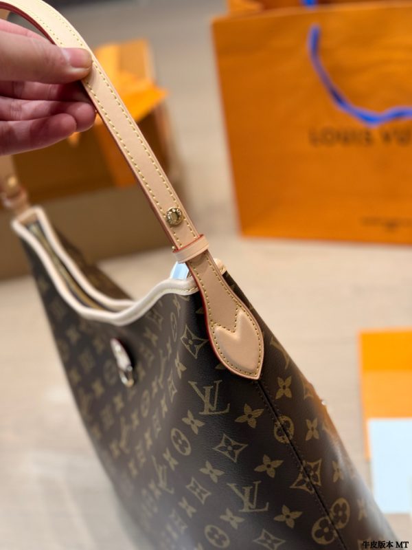 LV Lineup Monogram Bag