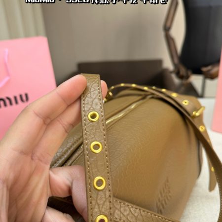 Miu Miu Shoulder Bag - Image 5