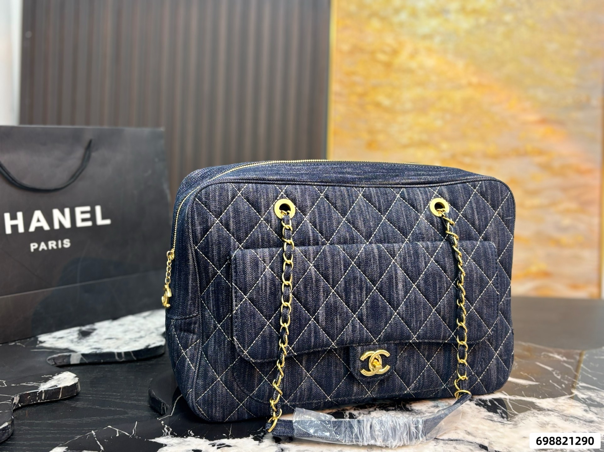 Chanel Chain Tote Bag - Image 3